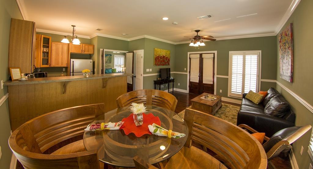 The Almanett Hotel & Bistro Gulfport Pokoj fotografie